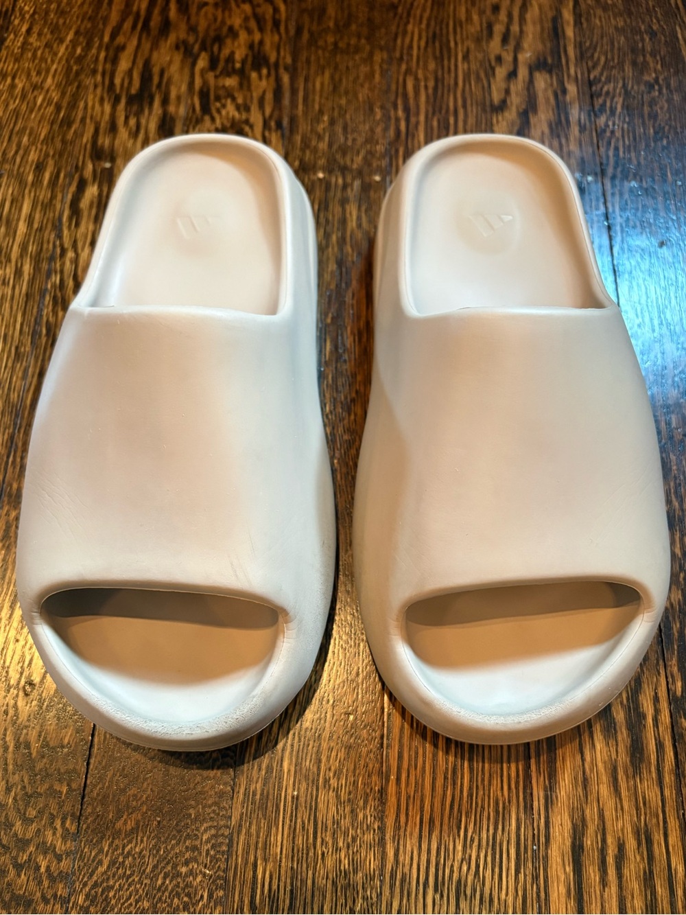 YEEZY Adidas “Pure” Slides - Picture 4 of 14